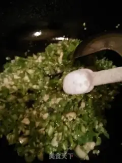 Make Pepper fried duck leg step 6