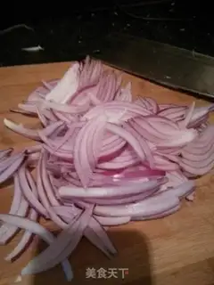Make Onion fried meat step 0