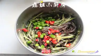 Make Spicy root powder step 4