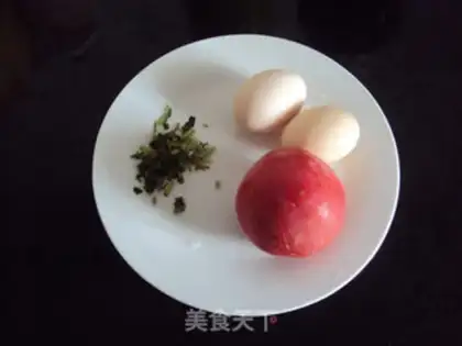 Make Tomato egg soup step 0