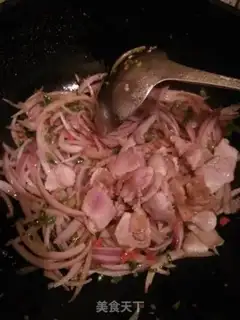Make Onion fried meat step 6
