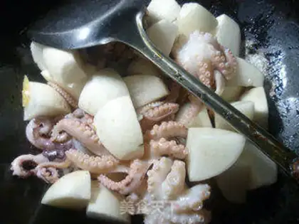 Make Look at the tide and burn the carrots step 5