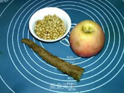 Make The potion apple soy step 0