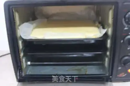 Make raisin jam cake rolls step 4