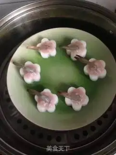Make The flower radish shrimp ball step 9