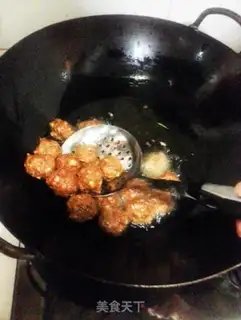 Make Sandpot meatballs step 1
