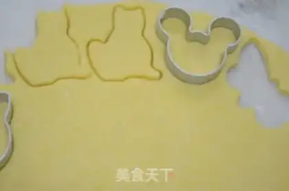 Make Sugar cookies step 4