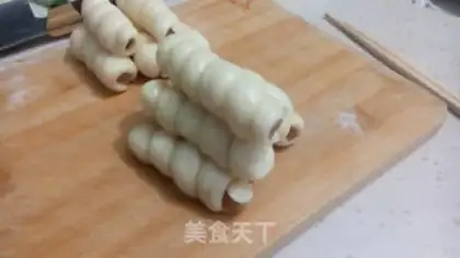 Make Sausage roll step 0