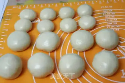 Make Little snacks that make a mess step 10