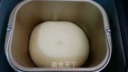 Make raisin rolls step 4