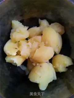 Make Saffron mashed potatoes step 4