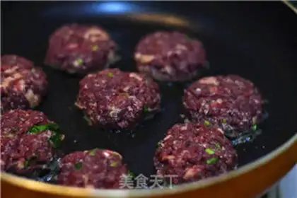 Make Soda beef miniburger step 6