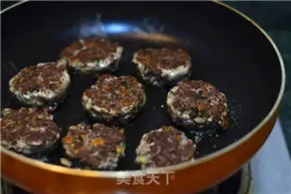 Make Soda beef miniburger step 7