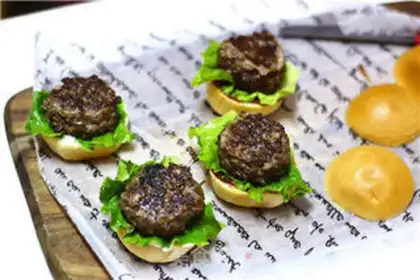 Make Soda beef miniburger step 9