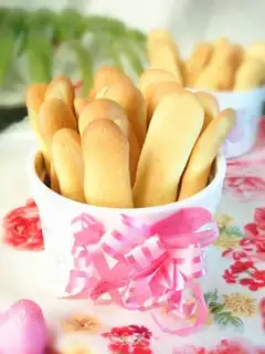 Make Finger crackers step 11