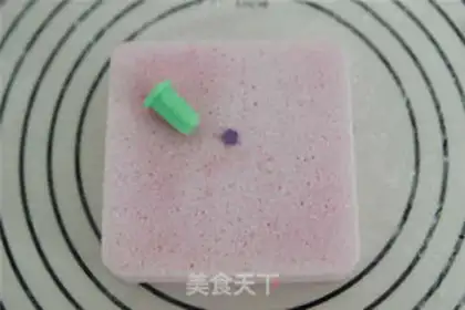 Make Rolling candy cookies step 6