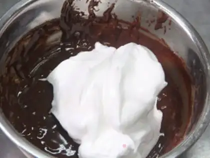 Make Chocolate almond cake step 7