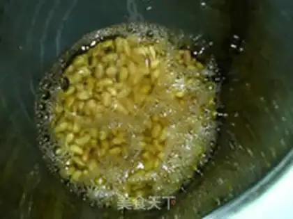 Make oatmeal apple soy step 3
