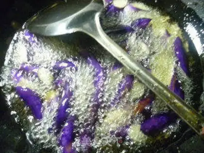 Make Pyramid fried eggplant step 3