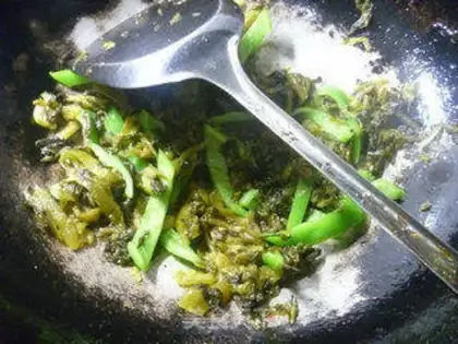 Make Pyramid fried eggplant step 4