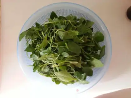 Make Slut spinach step 0