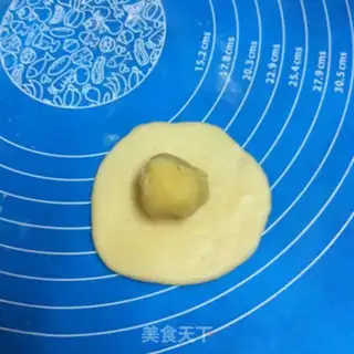 Make Flower bread step 3