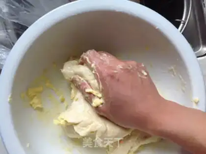 Make Dragon cat bread step 4