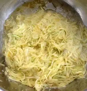 Make Scrambled dumplings step 2