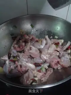 Make The rooster step 4