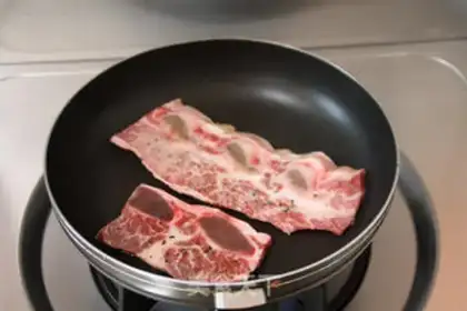 Make Fried cowboy bones with black vinegar step 6