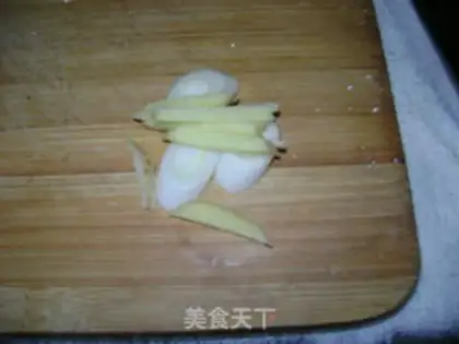 Make Gold curry crab step 10