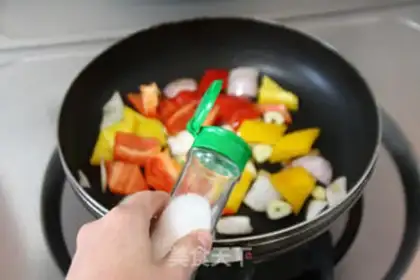 Make Fried cowboy bones with black vinegar step 11