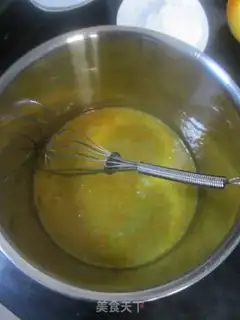 Make Orange Madeleine step 1