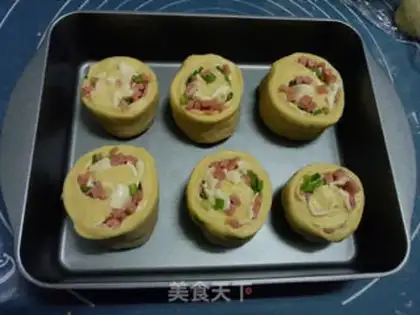 Make Cheese ham bread step 12
