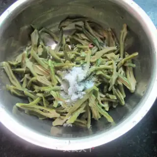 Make Cold laced blade beans step 4