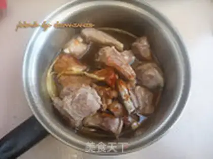Make Tomato sauce and ribs step 5