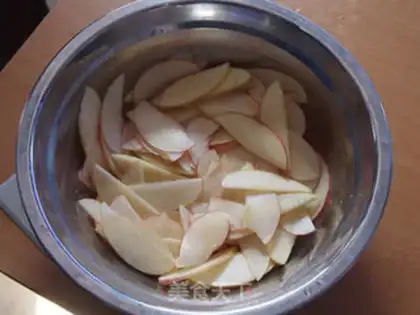 Make A flower apple step 2