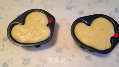 Make Madeleine the Duck step 13