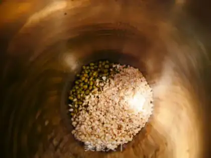 Make Green bean rice step 1