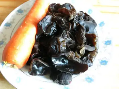 Make Carrots with black wood step 1