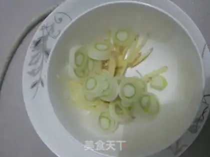 Make Garlic fried eggs step 0