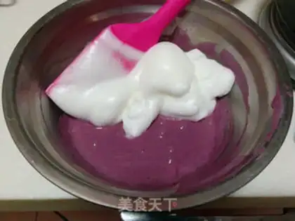 Make Purple chip cake rolls step 12