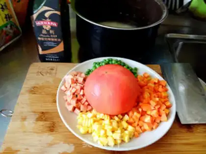 Make Tomato rice step 1