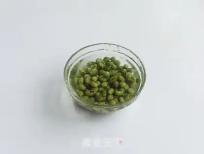 Make Tea and soy sauce step 1