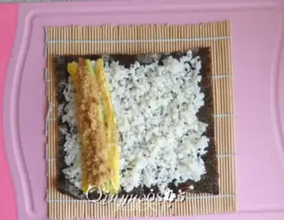 Make Basic sushi step 9