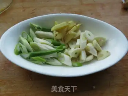 Make The onions step 1