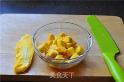 Make Mango coconut, black rice step 1