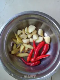 Make Crabs in the hot pot step 5
