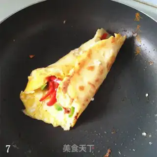 Make A pan of egg pizza step 6