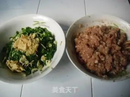 Make The meat dumplings step 3
